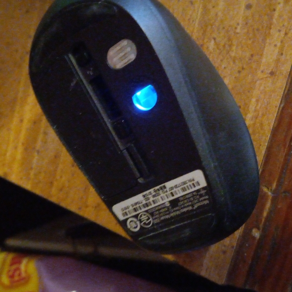 Wireless mouse - Picture 3 of 5